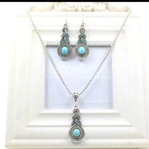 Blue Rhinestone Inlaid Turquoise Drop Earrings & Necklace Set Original Design